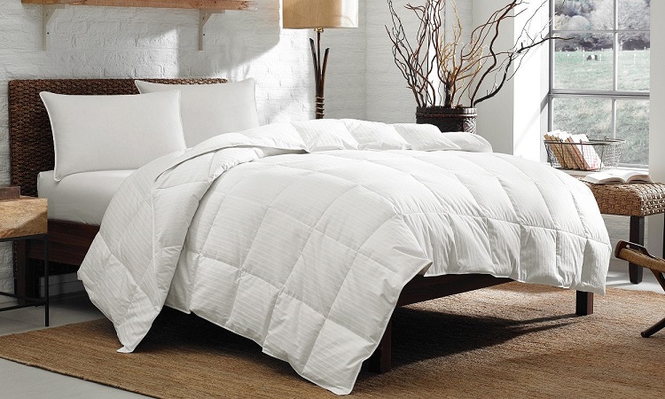 Comforter from Centrepoint Store KSA for a Nice Bedding