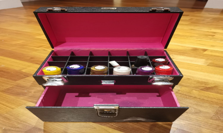 Stunning Nail Polish Boxes Will Boost Your Product Sales