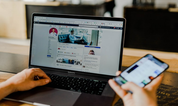 Why Marketers Prefer Running Display Ads For Brand Promotion?