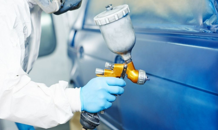 How Do You Save on Spray Painting Jobs on Cars