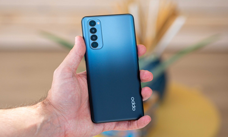 Why Is The Oppo Phone Called A Camera Phone?