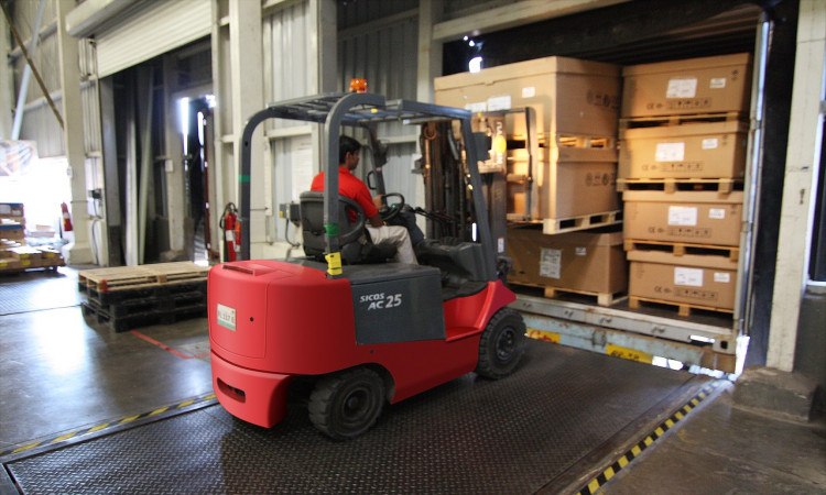 What to Consider When Looking For Moffett Forklift For Sale