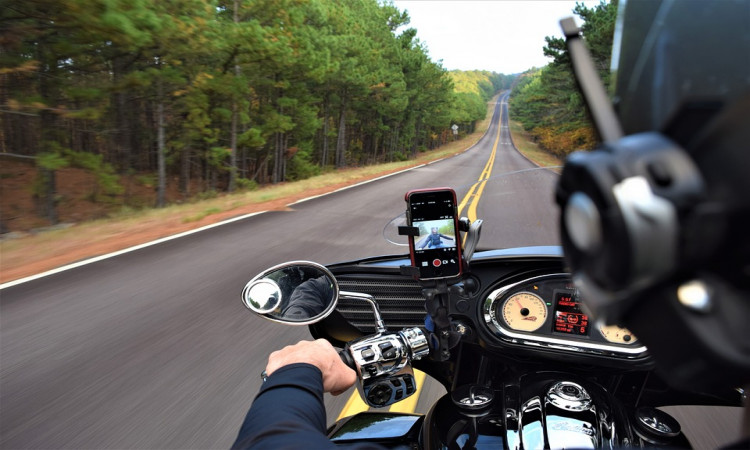 5 Motorcycling Tips to Make You Rides Faster and Smoother