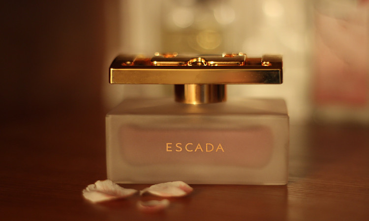 The Best Women's Perfume Gift Sets