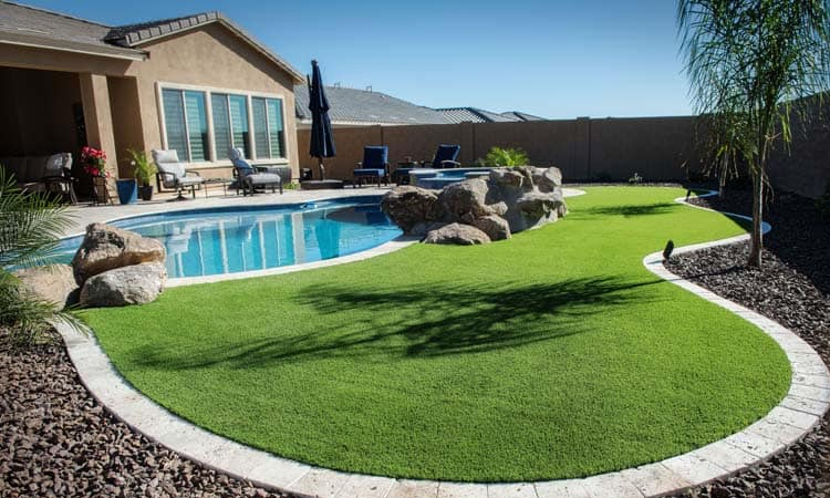 Learn how do I get a nice green lawn? Tips and advice.