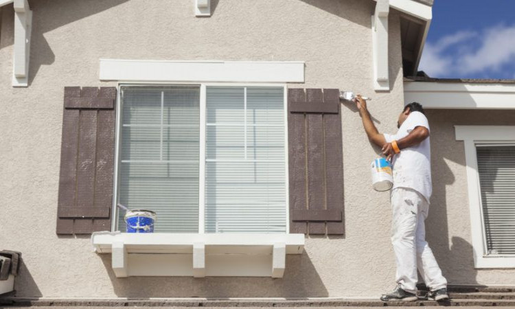 How to Decide the Suitable Time for Exterior House Painting in Toronto