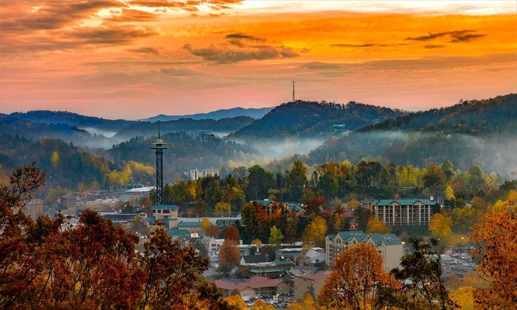 5 best tourist attractions in Gatlinburg.